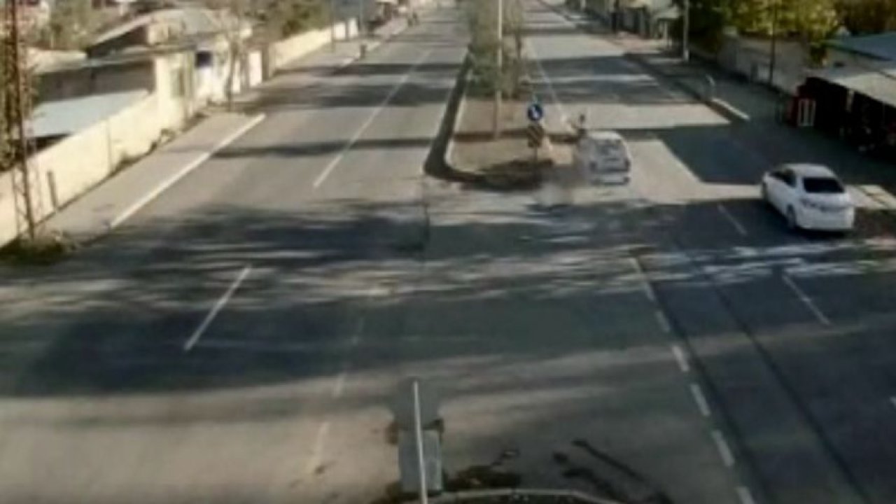 Mobese kameralarına takılan kazalar