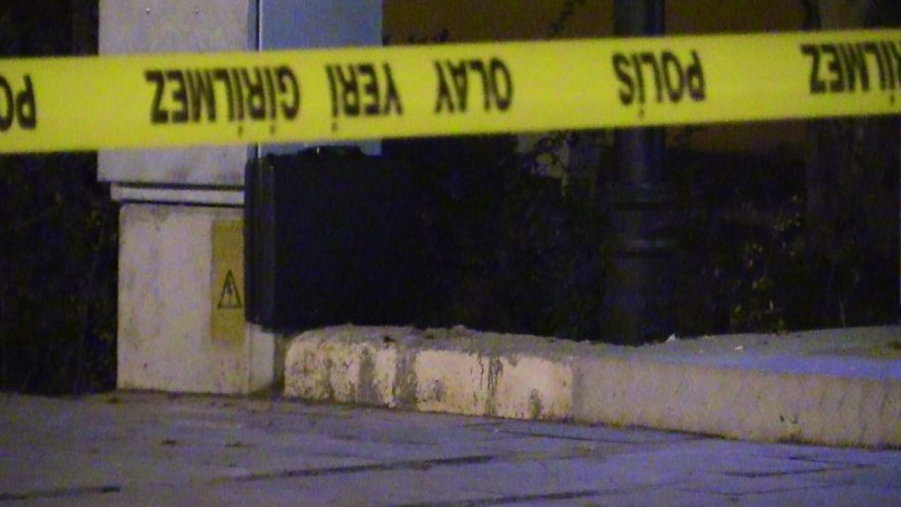 Yolcunun unuttuğu çanta paniğe neden oldu