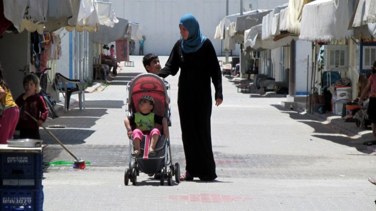 Mülteci kampında Ramazan