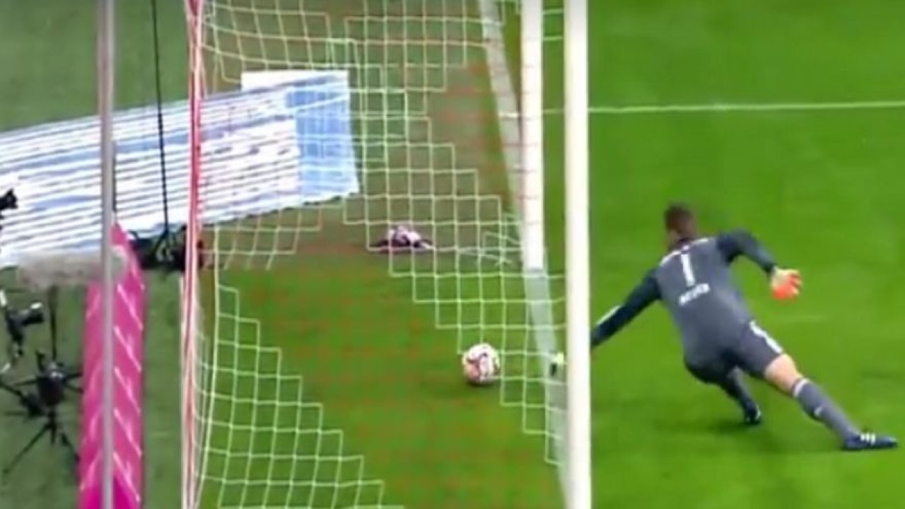 Gelmiş geçmiş en saçma goller