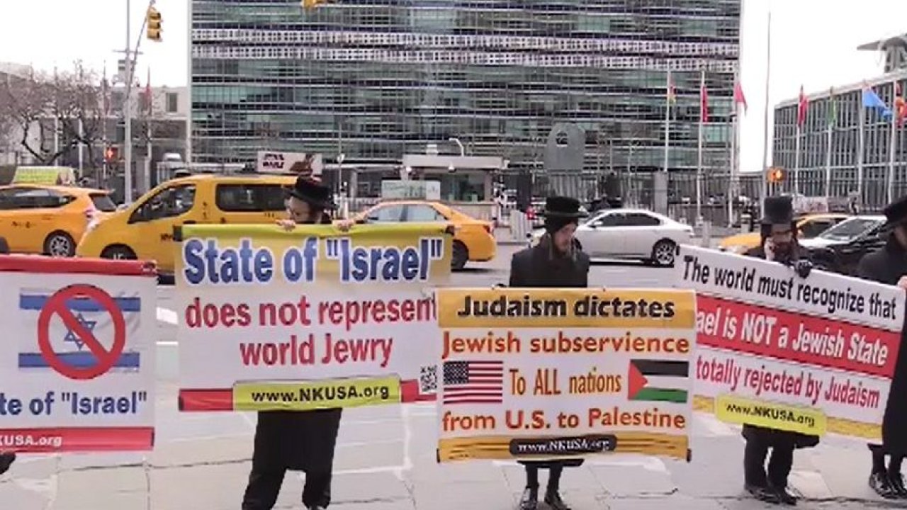 Siyonizm karşıtı Yahudiler Amerika ve İsrail'i protesto etti