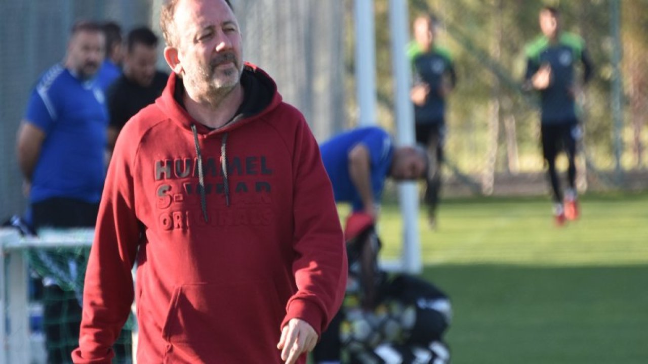 Sergen Yalçın: "Konyaspor'da kalmak isterim"