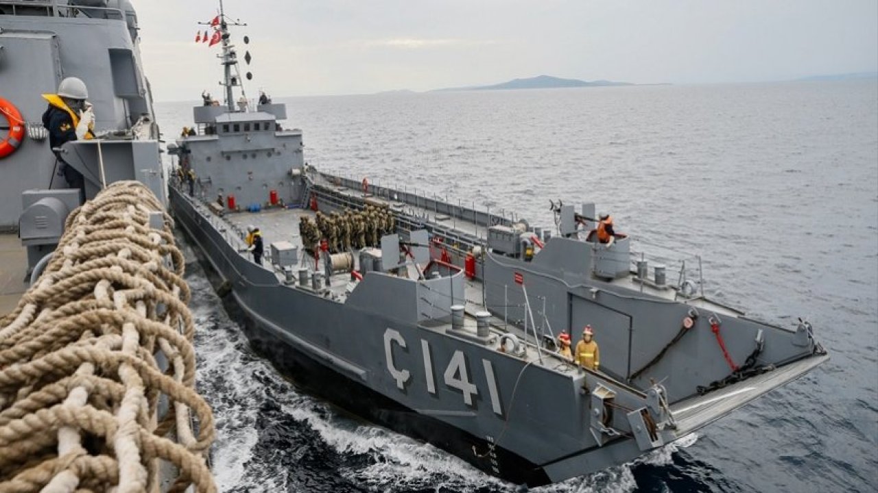 'Timsahlar'ın derin sularda nefes kesen eğitimi