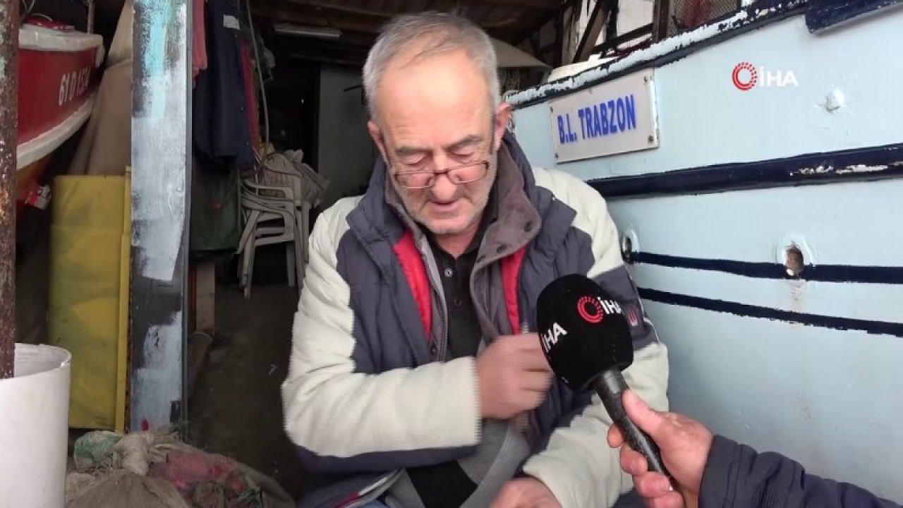 Yarım Asırdır Balık Ağı Örerek Ekmeğini Kazanıyor