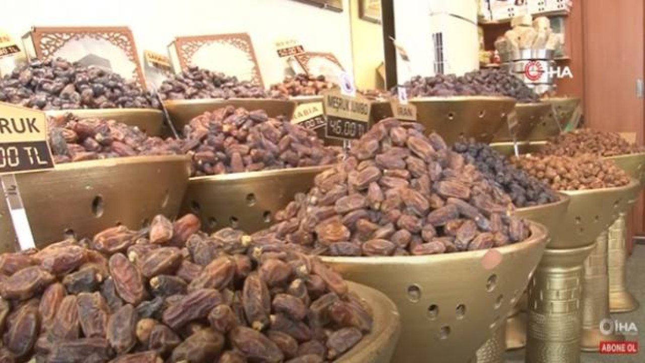 Tezgahtaki Hurmalar Kargoyla Evlere Gönderiliyor