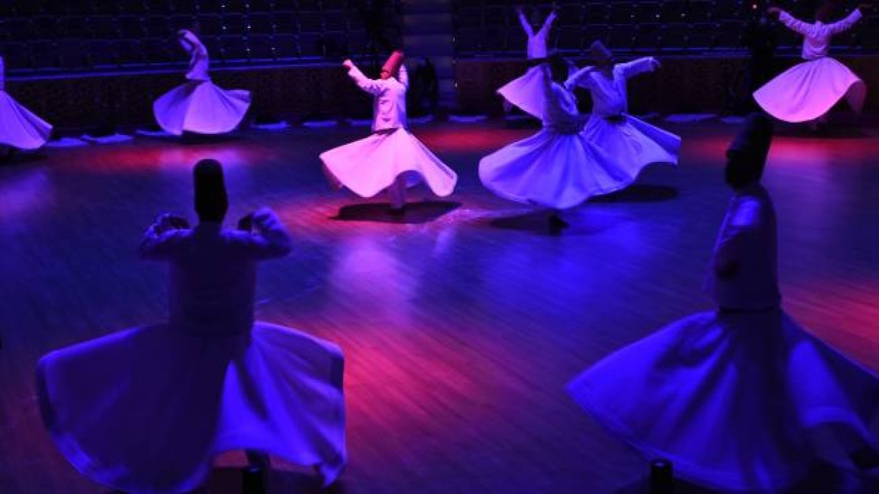 Hazreti Mevlana'yı anma törenleri seyircisiz olarak başladı