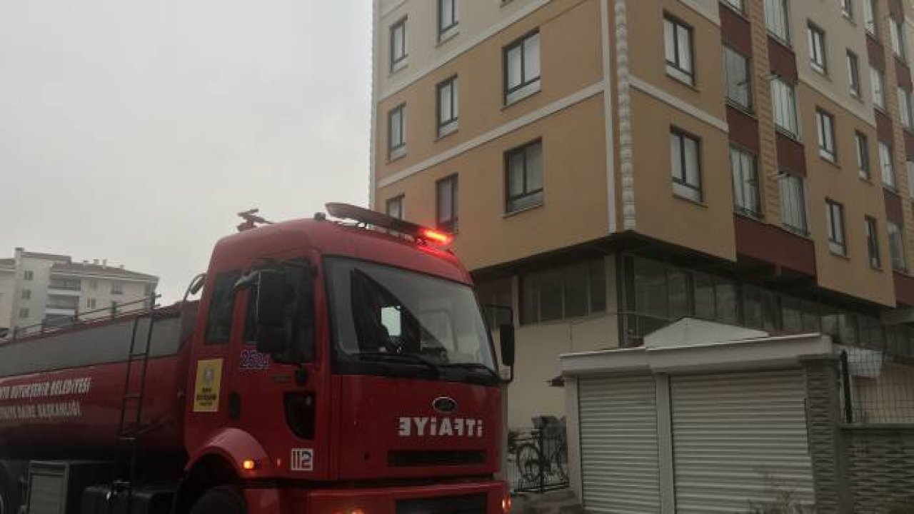 Evi ateşe verip intihar etti