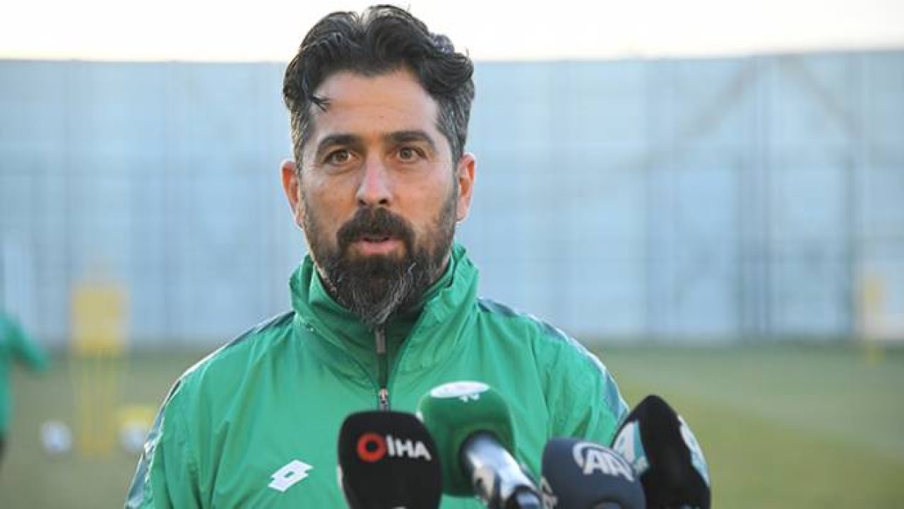 İlhan Palut: Amacımız Konyaspor’u bulunduğu konumdan daha iyi yerlere taşımak