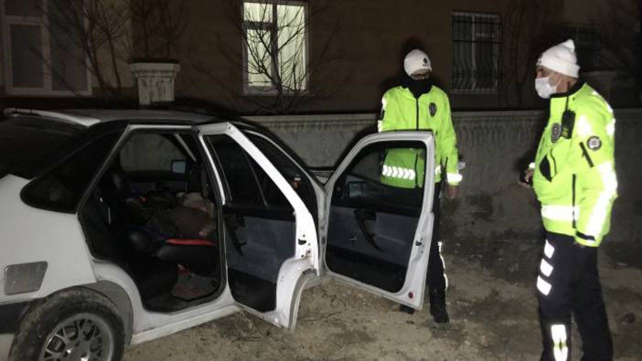 Duvara çarpan otomobilin sürücüsü hayatını kaybetti