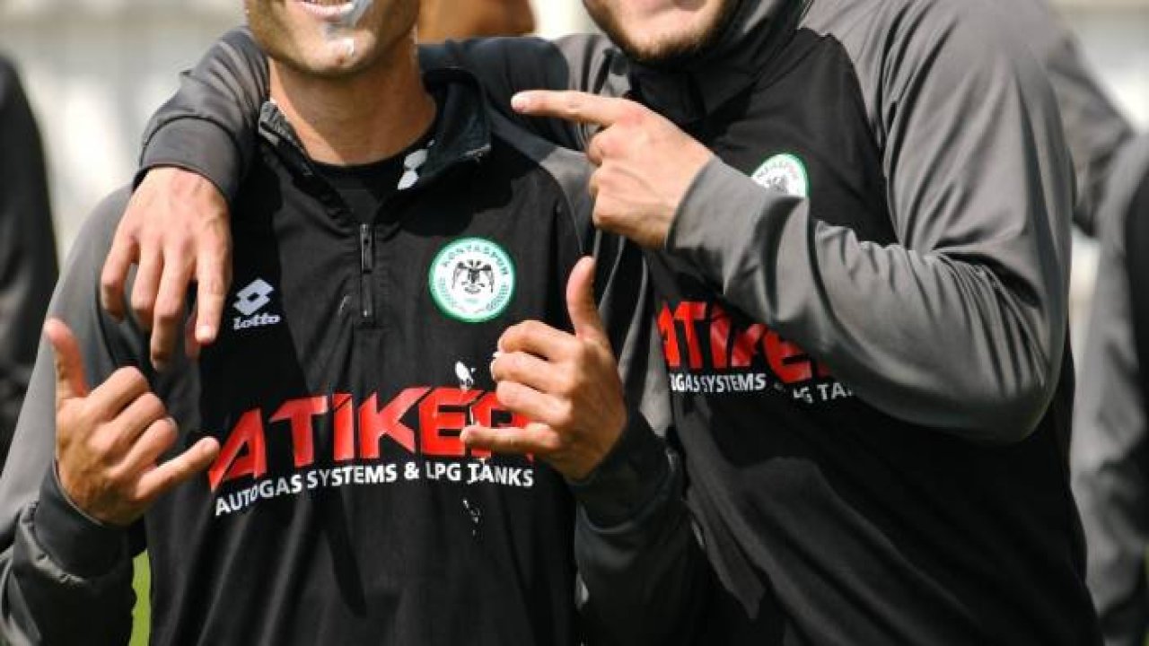 Konyaspor'da Sitya'ya doğum günü kutlaması