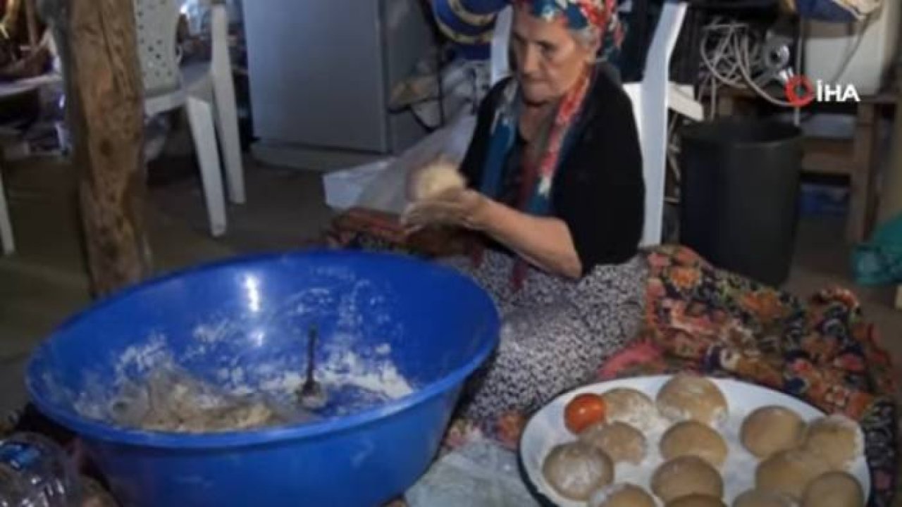 Aksekili Kadınlardan İmece Usulü Erişte