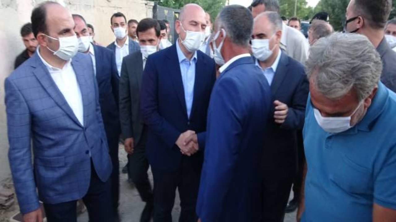 İçişleri Bakanı Soylu’dan katledilen ailenin yakınlarına taziye ziyareti