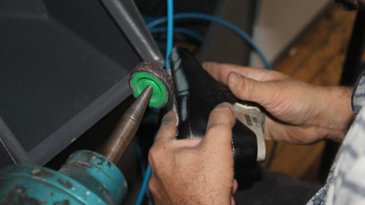 Annesi için ürettiği ayakkabıyla dünya pazarına girdi