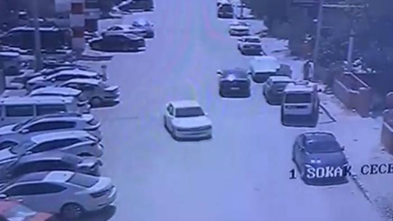 Takip ettikleri otomobilden 200 bin lirayı çaldılar