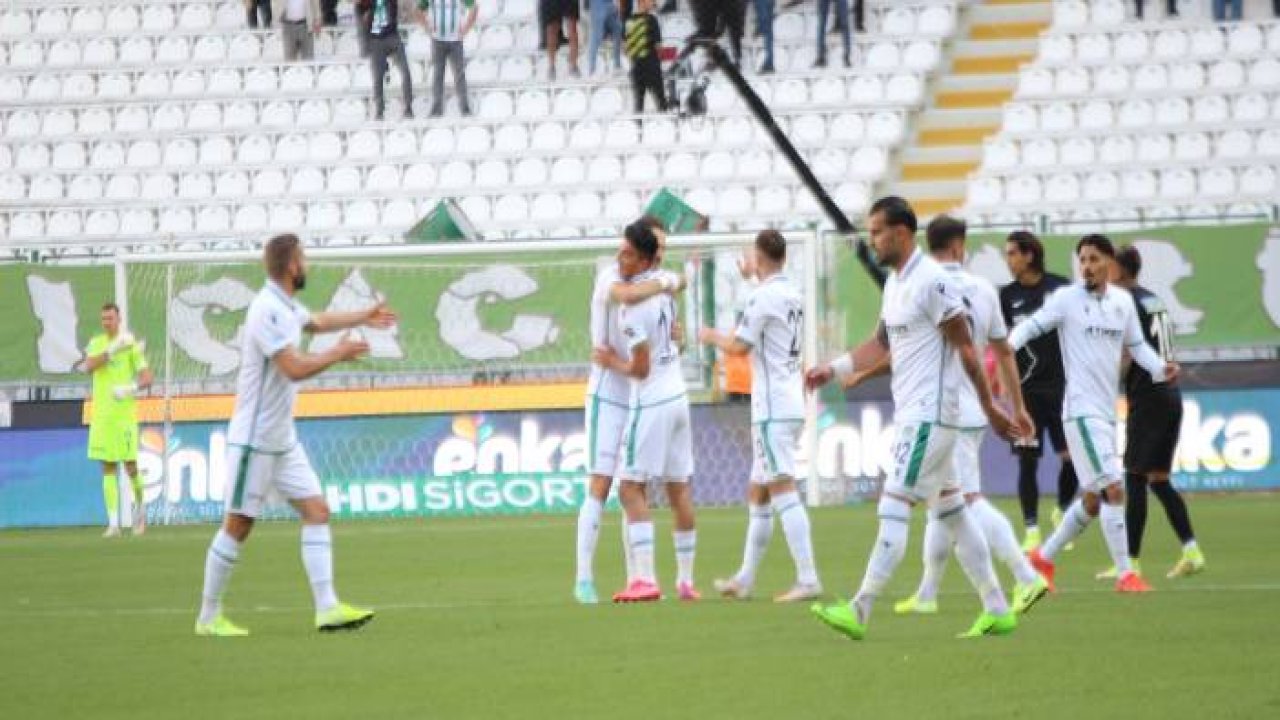 İlhan Palut: “Bizim için önemli olan bir galibiyeti almış olduk”