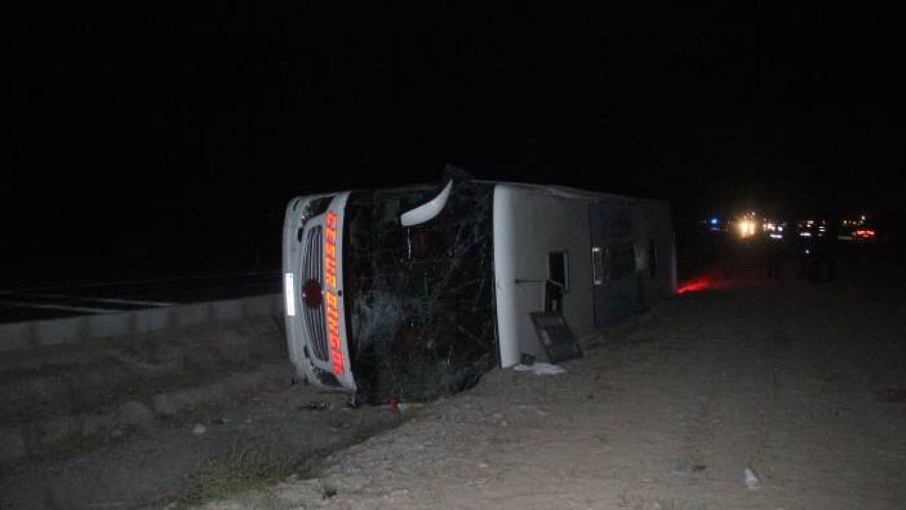 Konya’da yolcu otobüsü devrildi: 14 yaralı
