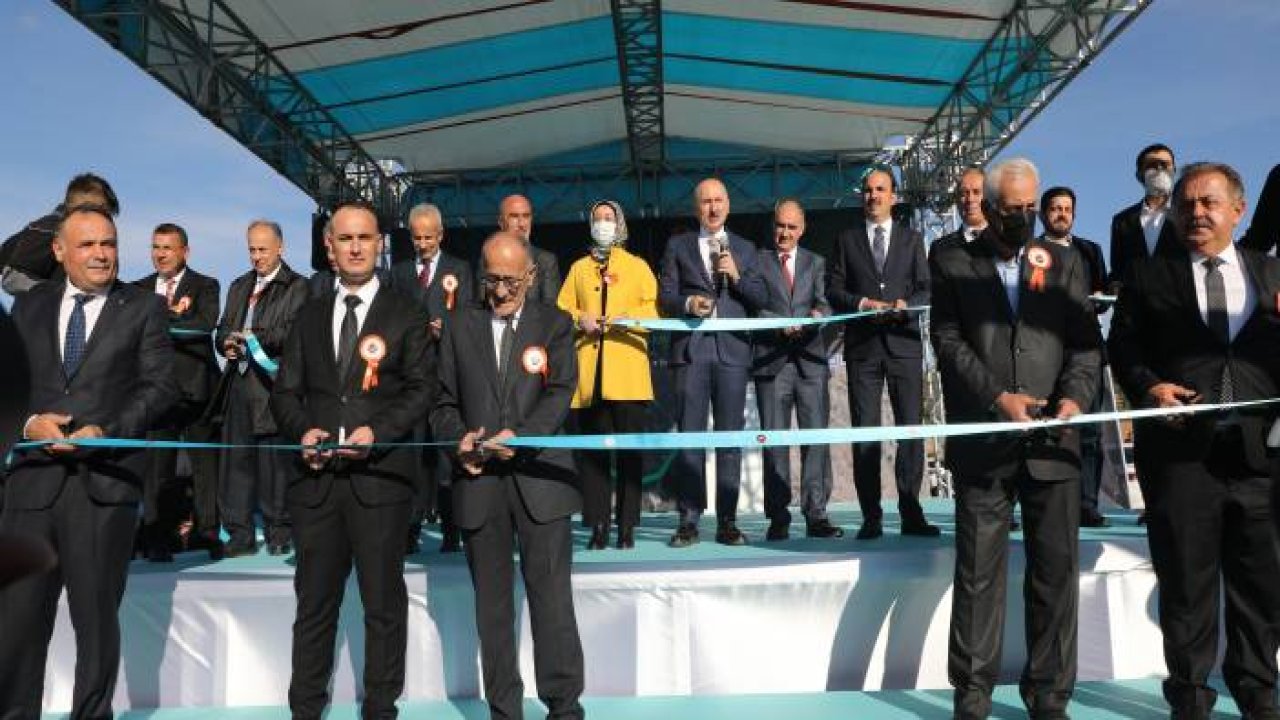 Bakan Karaismailoğlu: “Ulaşım ve haberleşme alanları için 1 trilyon 131 milyar 400 milyon liranın üzerinde yatırım yaptık”