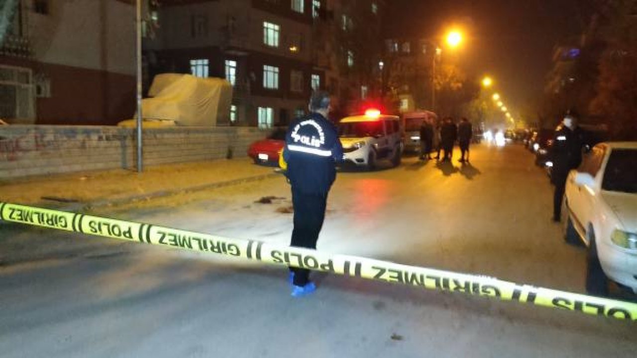 Sokak ortasında silahlı kavga: 2 ölü, 3 yaralı