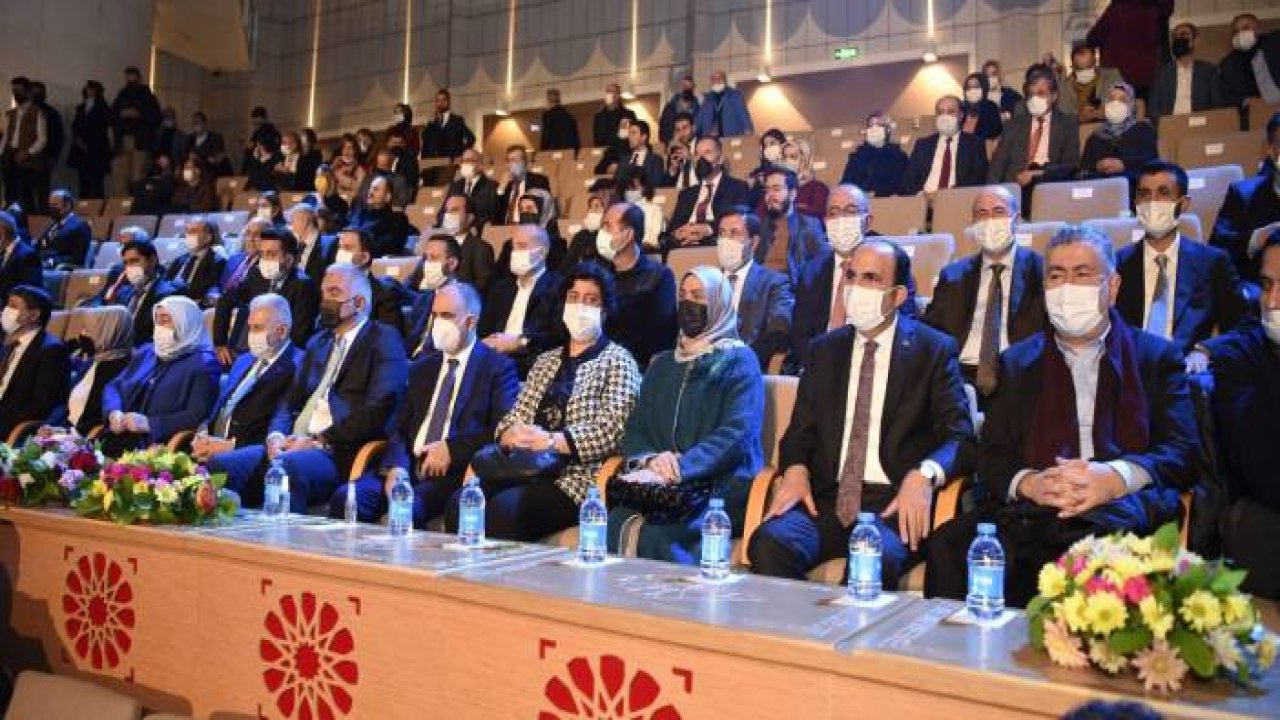 748. Vuslat Yıl Dönümü Anma Törenleri Şeb-i Arus programı ile sona erdi