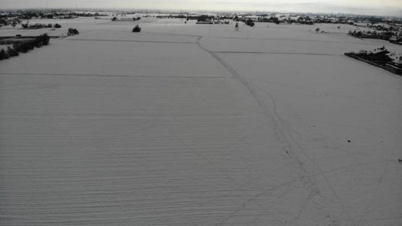 Kar yağışı Konya Ovası'na ilaç oldu