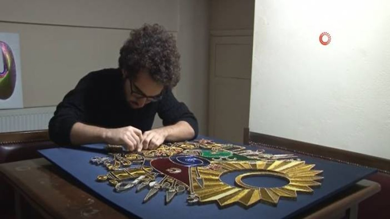 İki Buçuk Kilometrelik Bakır Telle ‘Osmanlı Devlet Arması’