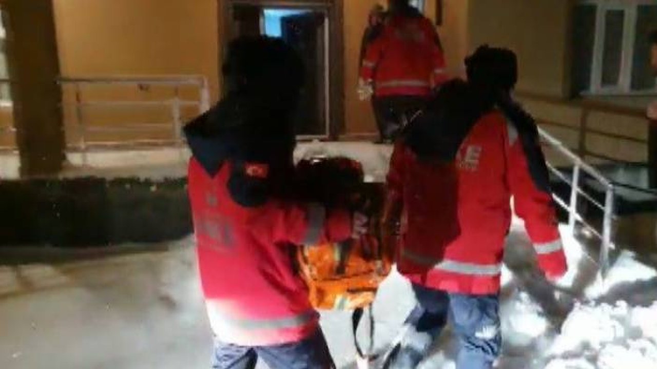 Hastalanan bebek için UMKE'nin 6 saatlik kar mücadelesi