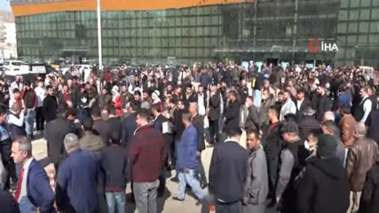 Güzellik Yarışmasına Katılan Güvercinlerin Fiyatı Dudak Uçuklattı