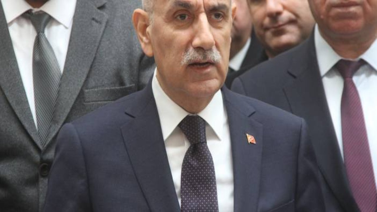 Bakan Kirişci: 'Üreticilerimiz, çiftçilerimiz bizim başımızın tacı'