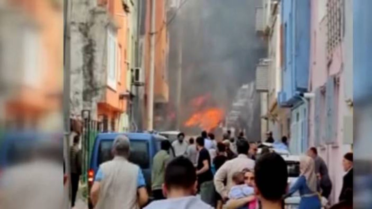 Bursa’da evlerin arasına uçak düştü