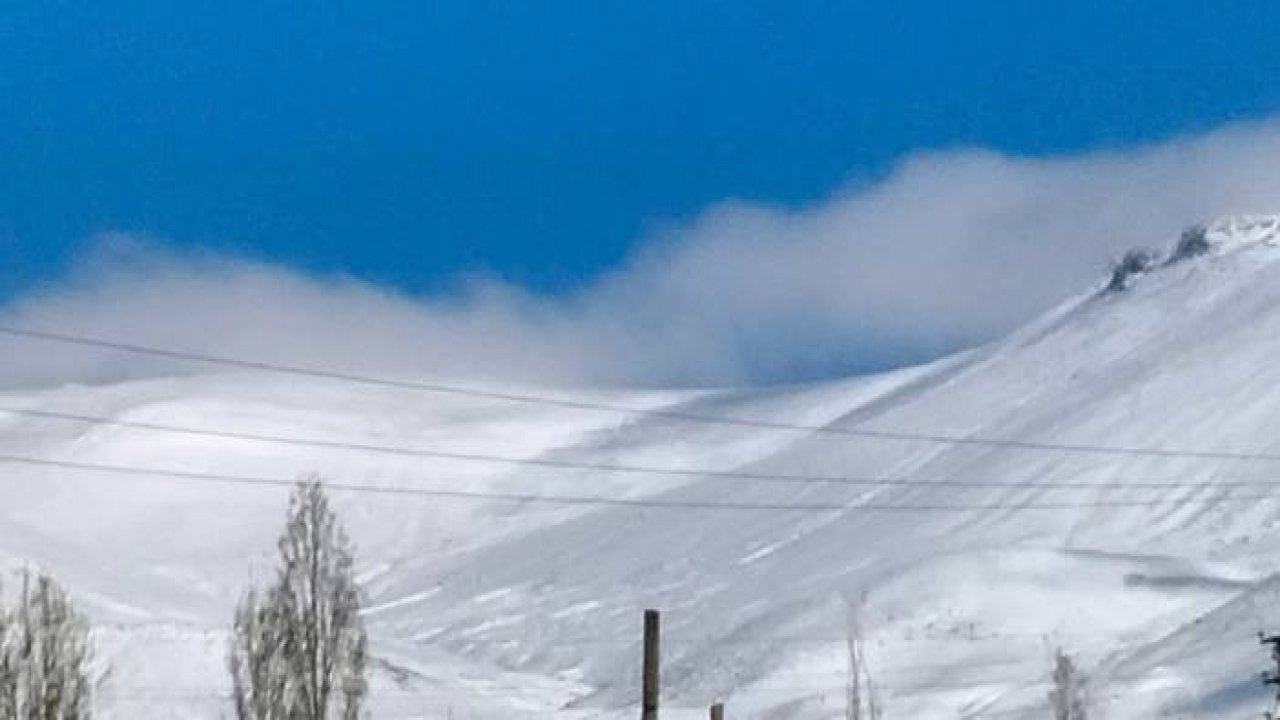 Sarıkamış yağan karla beyaza büründü