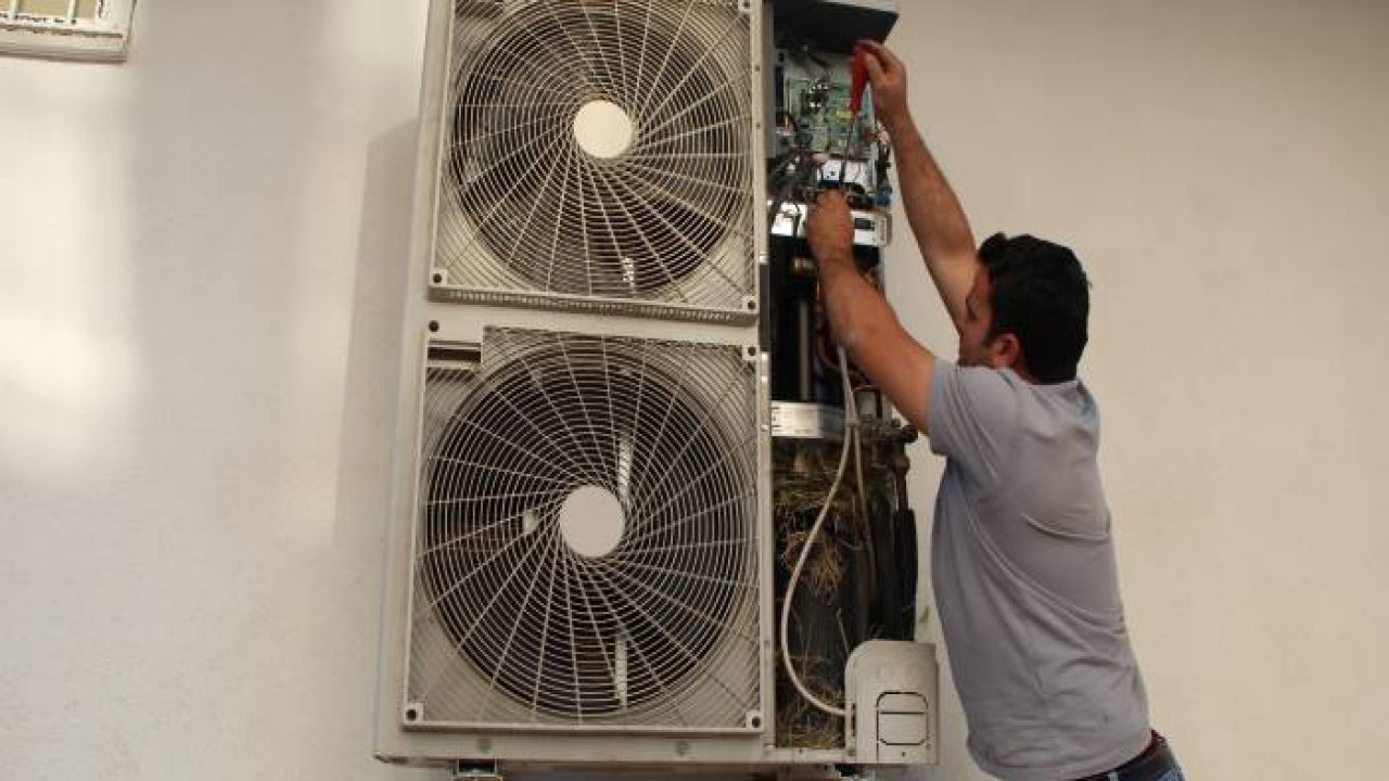 Kuş yavrulayınca klimasını taşımaktan vazgeçti