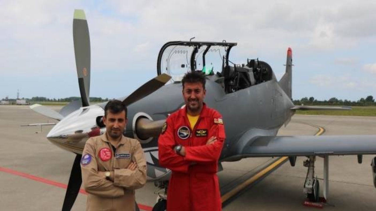 Hürkuş'la Akıncı kol uçuşu yaptı