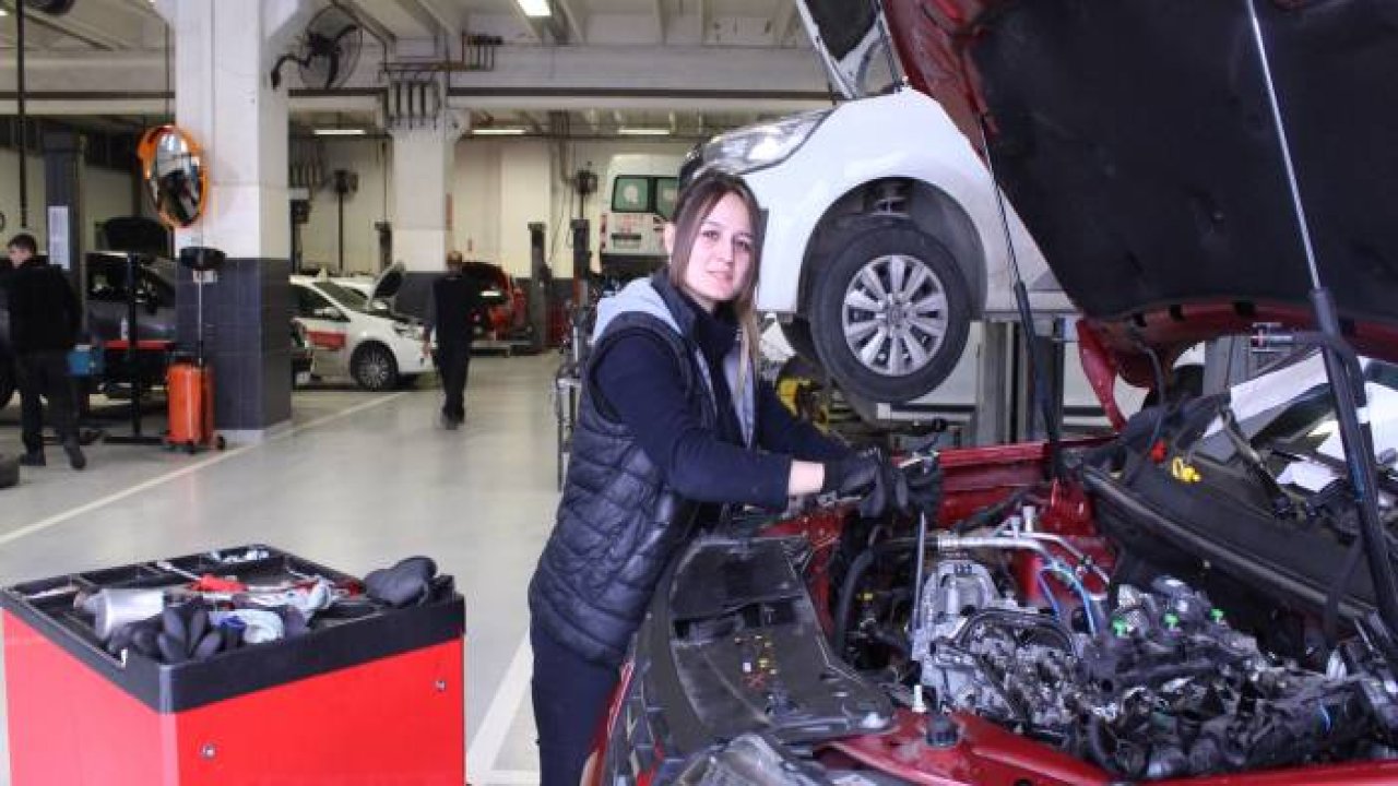 Çıraklıktan mühendisliğe: Burcu usta