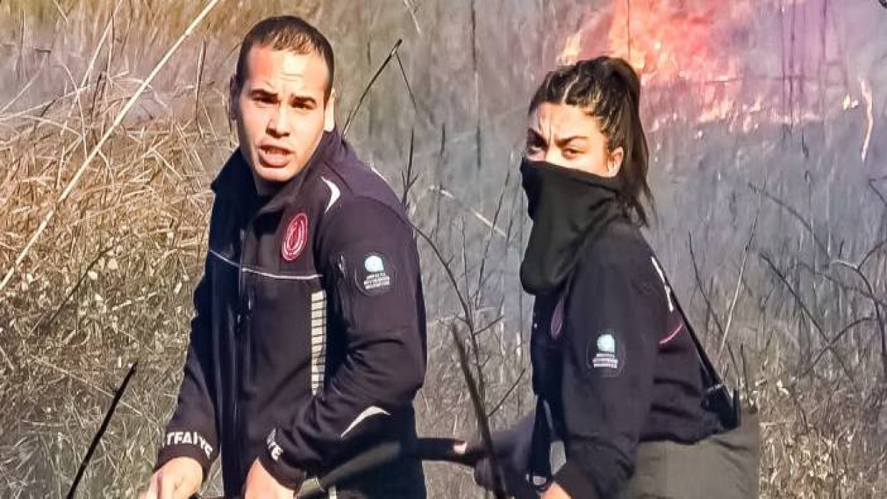 Kadın itfaiyeciler alevlerin arasında erkek meslektaşlarını aratmadı