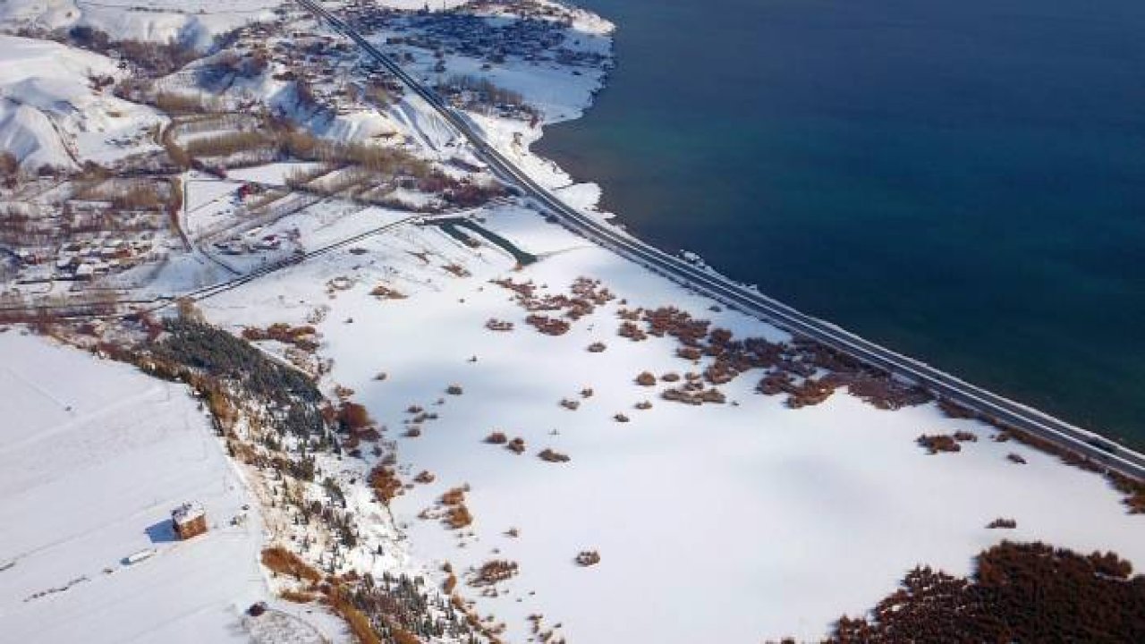 Buz tutan kuş cenneti havadan görüntülendi