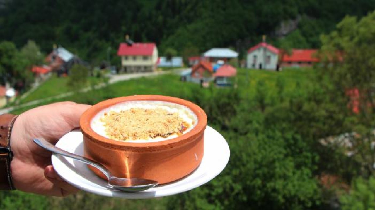 Trabzon'dan dünyaya açılan lezzet: Hamsiköy sütlacı