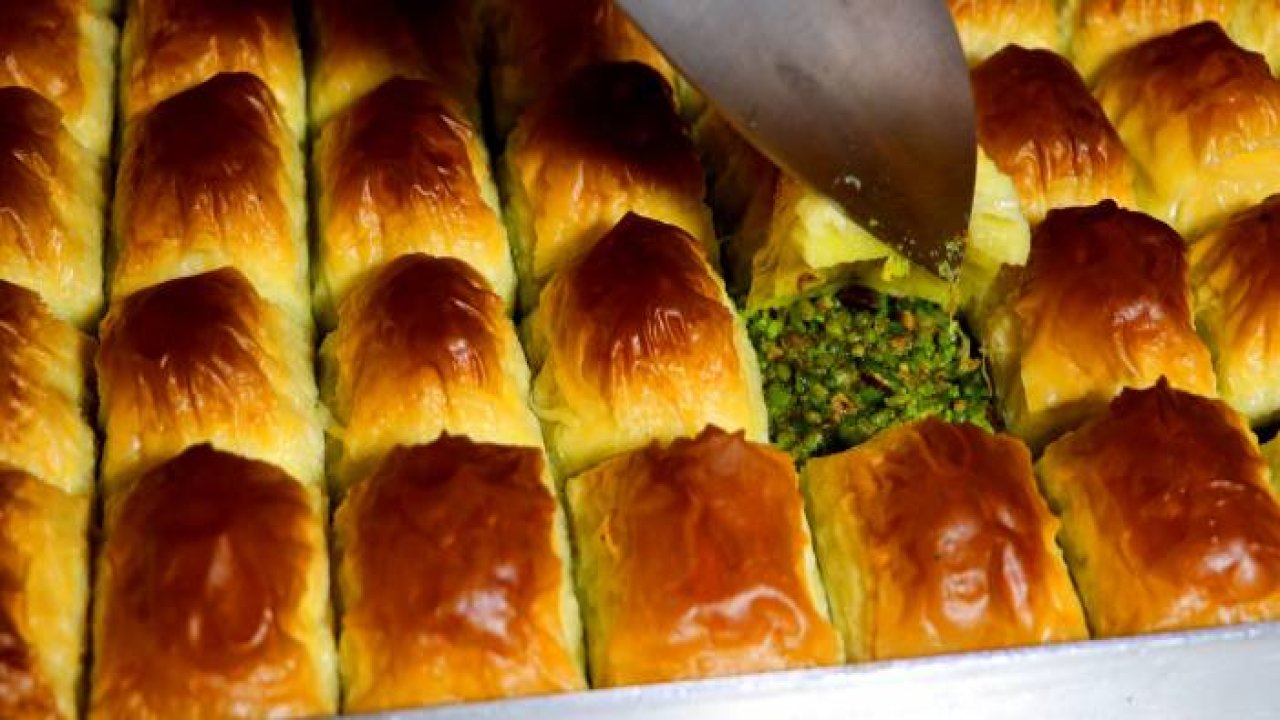Ucuz baklavada ‘yer fıstığı’ oyunu
