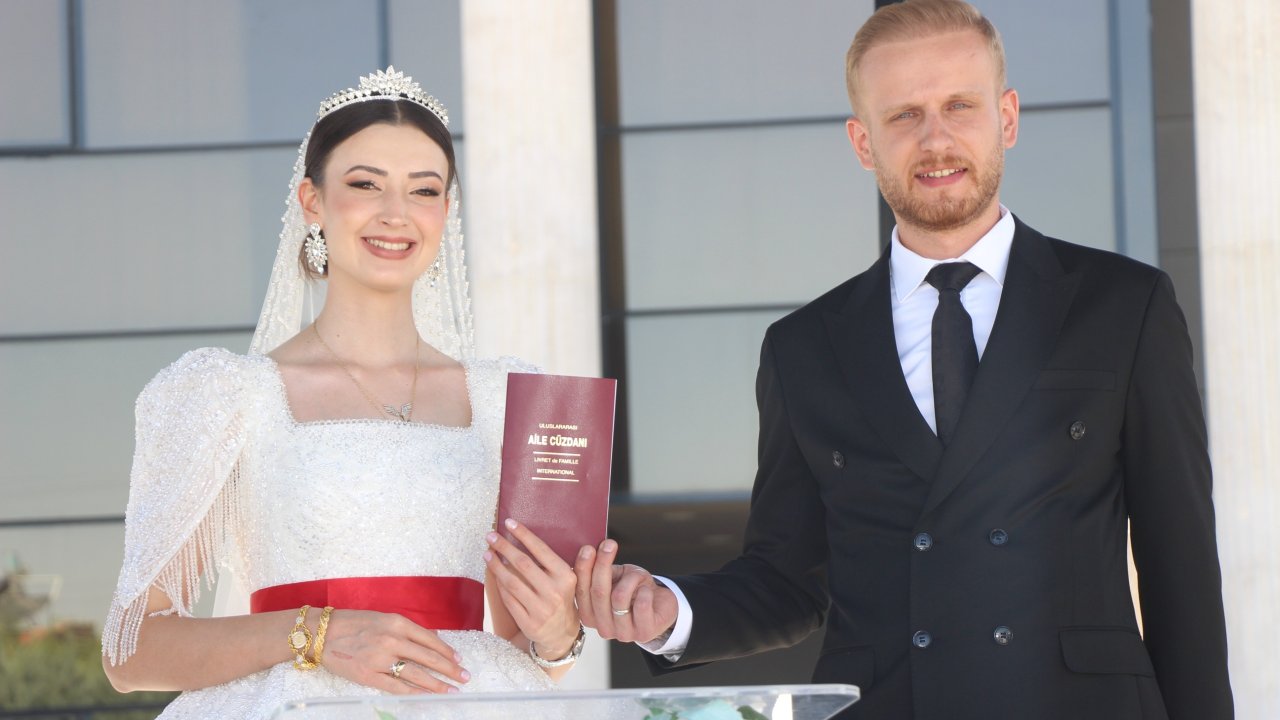 Sena ile Ali'nin mutlu günü