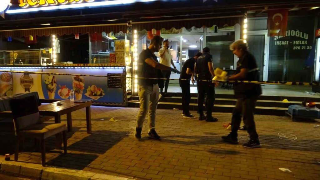 Pastanedeki cinayetin görüntüleri ortaya çıktı