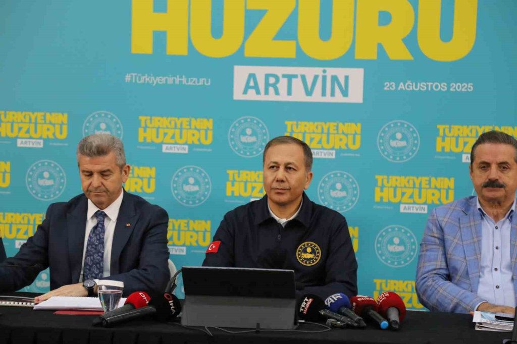 Bakan Yerlikaya: Tarihi bir dönüm noktasındayız