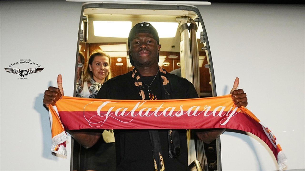 Galatasaray'da stoperde mutlu son