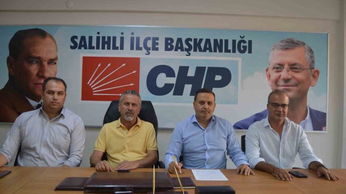 CHP Salihli İlçe Başkanı Enver Akgün istifa etti