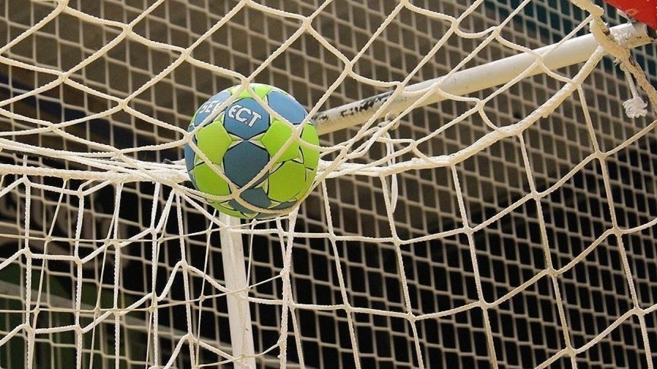 Hentbol Süper Ligi'nde bir ilk