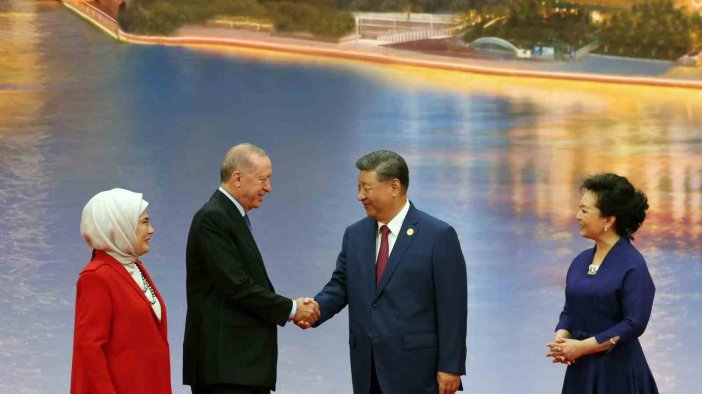 Cumhurbaşkanı Erdoğan'dan Çin'de diplomasi trafiği