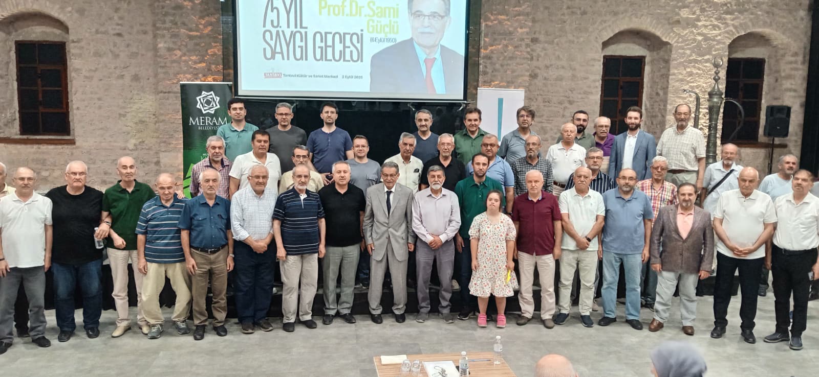 Konya Aydınlar Ocağı'nda hatıralarını anlattı