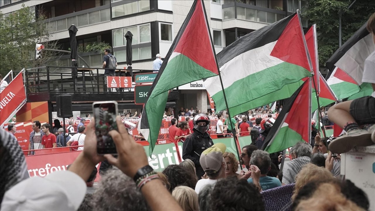 Bisiklet yarışında İsrail protestosu