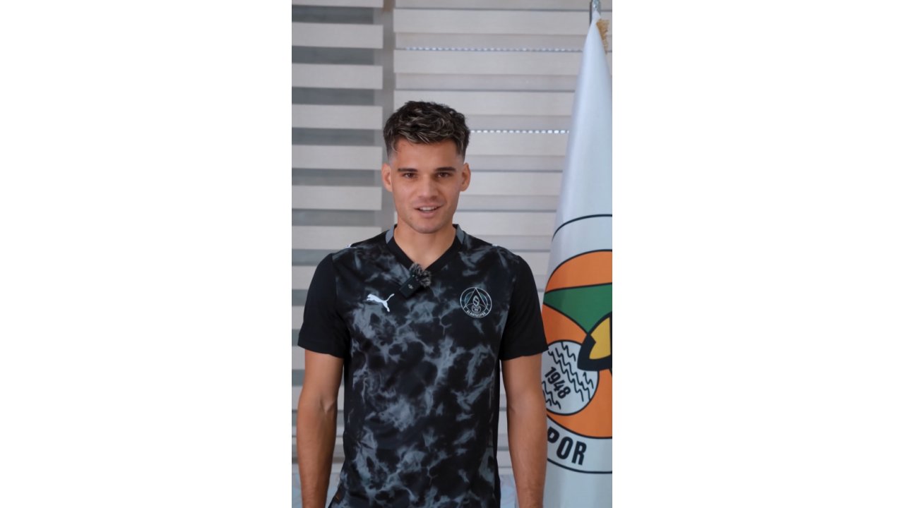 Alanyaspor, Konyaspor maçı öncesi efsanenin oğlunu transfer etti