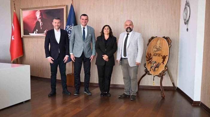 Başkan Çerçioğlu, eski bakanları ağırladı