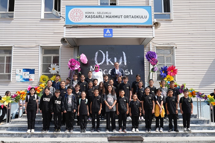 Kaşgarlı Mahmut Ortaokulu’nda yeni eğitim yılı heyecanı