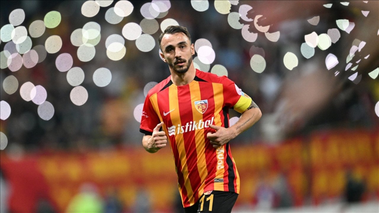 Sazdağı kara kartalda